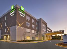 Holiday Inn Express and Suites South Hill, an IHG Hotel，南山的飯店