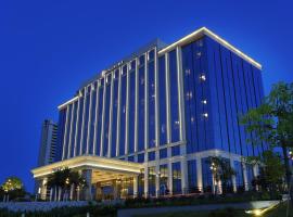 HUALUXE Yangjiang City Center, an IHG Hotel, hotel Jangcsiangban
