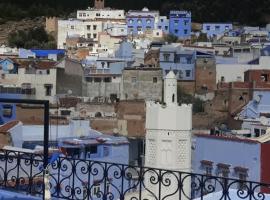 AYMANE ROOFTOP budget panoramic HOTEL, hotel in Chefchaouene