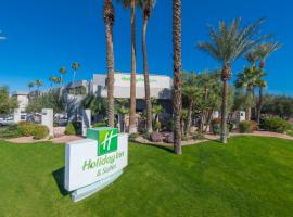 Holiday Inn and Suites Phoenix Airport North, an IHG Hotel, hotel in Phoenix