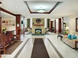 Staybridge Suites Oakville Burlington by IHG
