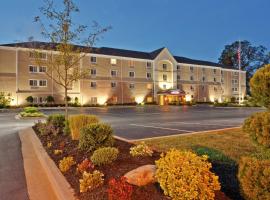 Candlewood Suites Bowling Green, an IHG Hotel, hotel cerca de Chaney's Dairy Barn, Bowling Green