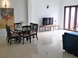 KASA The Lofts of Old San Juan 202 HUGE 2 Bed 2 bath for 6 Interior Terrace