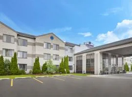 Candlewood Suites Grand Rapids Airport by IHG