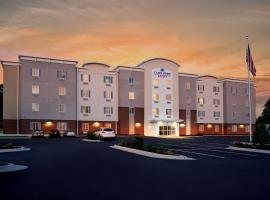 Candlewood Suites North Little Rock, an IHG Hotel, hotell sihtkohas North Little Rock