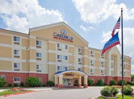 Candlewood Suites Joplin, an IHG Hotel, hotel with parking in Joplin