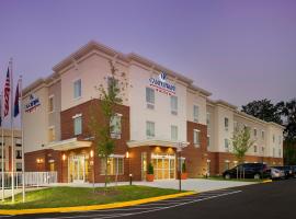 Candlewood Suites Alexandria - Fort Bevoir, an IHG Hotel, PWD-friendly hotel sa Alexandria
