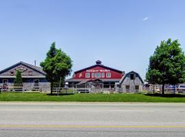 Holiday Inn Express Hotel & Suites Waterloo - St. Jacobs Area by IHG โรงแรมในวอเตอร์ลู