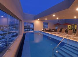 Staybridge Suites San Luis Potosi by IHG, hotel in San Luis Potosí