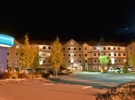 Viesnīca Staybridge Suites East Stroudsburg - Poconos, an IHG Hotel pilsētā Īststrautsbērga