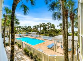 Gulf Place Caribbean, hotel with jacuzzis in Santa Rosa Beach