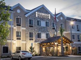 Staybridge Suites North Jacksonville, an IHG Hotel, hotell sihtkohas Jacksonville