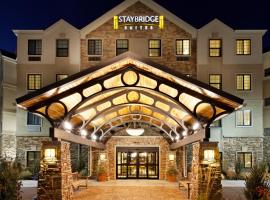 Staybridge Suites Midland, an IHG Hotel, hotel berdekatan Odessa-Schlemeyer Field - ODO, Midland