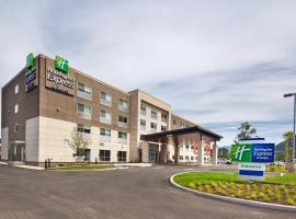 Holiday Inn Express & Suites Terrace by IHG, hotel Holiday Inn en Terrace