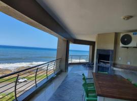 Saints View Resort Unit 24, Hotel in Uvongo Beach