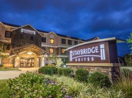 Staybridge Suites - Kansas City-Independence, an IHG Hotel โรงแรมในอินดิเพนเดนซ์
