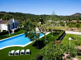 Apartamentos Golf Place, golf hotel in Borriol