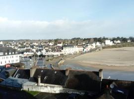 Appartement vue sur mer Morgat centre, hôtel à Morgat