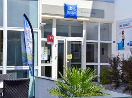 ibis budget Aix Les Bains - Grésy، فندق مع موقف سيارات في جْروزي سور أكْسْ