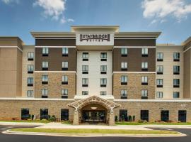 Staybridge Suites - Rock Hill, an IHG Hotel, hotel u gradu Rok Hil