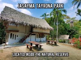 Hotel Jasayma dentro del Parque Tayrona, hôtel à El Zaino