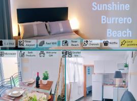 Sunshine & Burrero Beach Vacation、Playa del Burreroのホテル