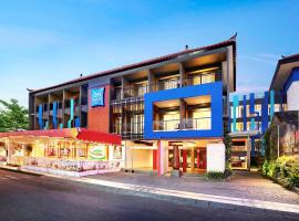 Primera Hotel Seminyak: bir Seminyak, Dyanapura oteli