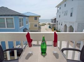 Tybeeland Steps to the Beach with Oceanviews, Beachside of Butler Ave, holiday rental in Tybee Island