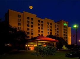 La Quinta by Wyndham San Antonio Medical Ctr. NW – hotel w mieście San Antonio