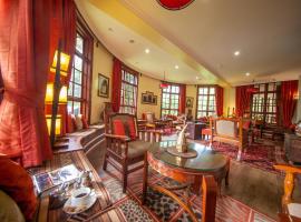 African Tulip Hotel, מלון בארושה