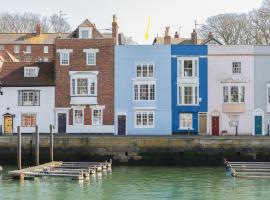 The Boat House, hotel in Weymouth