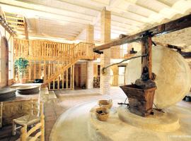 Lo Molí de Rosquilles - Adults Only, country house in Masdenverge