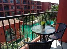 Bluroc Huahin 503 by May