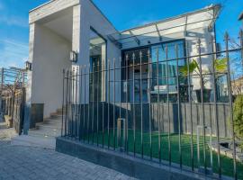 Hotel Ticiani 13, holiday rental in Kutaisi