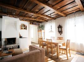 Dream Cottage in Center - AinaBnb - Residence Kappsäcken, pet-friendly hotel in Vaasa