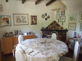 casa tunquelen, hotel i Agua de Oro