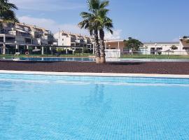 Résidence Golf Panoramica, hotel pentru familii din Sant Jordi