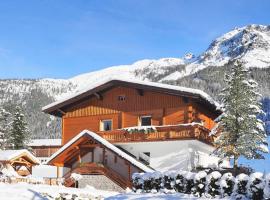 Ferienwohnung Alpklang, hotel dengan parking di Untertauern