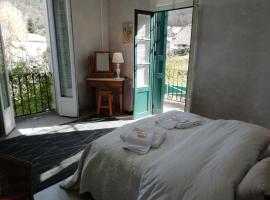 Appartement St Martin du Canigou, hôtel pas cher à Casteil