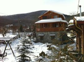 Chalet Parea, hotell i Metamorfosi