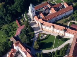 Hotel Schyrenhof, hotel med parkering i Scheyern