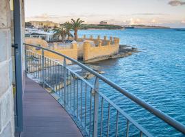 The Boat House, hotel i Birżebbuġa