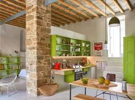 Xinara House Old Blacksmiths
