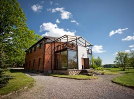 Smuku Muiža، فندق في Remte