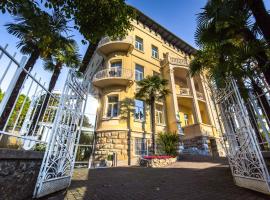 Hotel Villa Eugenia, hotel en Lovran