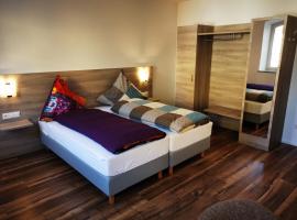 Pension unterm Schlossturm, Hotel in Haag in Oberbayern