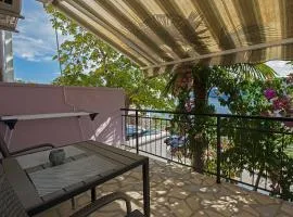 Studio app 100m from the sea, 077