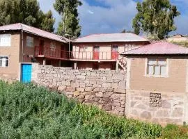 Taquile Hospedaje Mario