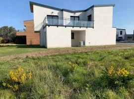 Maison neuve Vue Mer 4 étoiles avec SAUNA à 150m de la plage à PLEUMEUR-BODOU - Ref 242