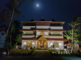 Sea View Resort- Esha Heritage Inn, hotel in Cherai Beach
